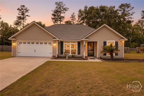 40 Jr Dr, Ellabell, GA, 31308-5465 | Card Image