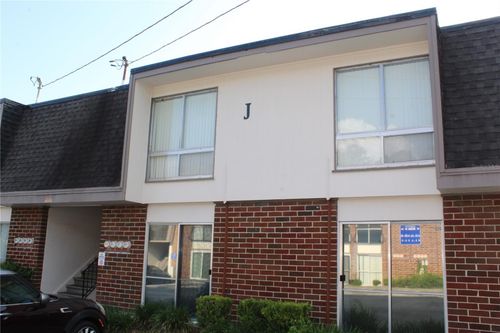 condo-j21-1700 Sw 16th Court, GAINESVILLE, FL, 32608 | Card Image