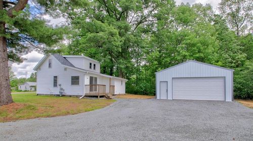 809 South St, Cornell, WI, 54732-8252 | Card Image