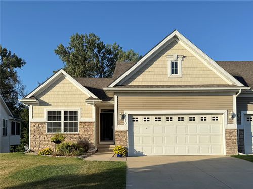 4010 Ne Trilein Dr, Ankeny, IA, 50021-4904 | Card Image
