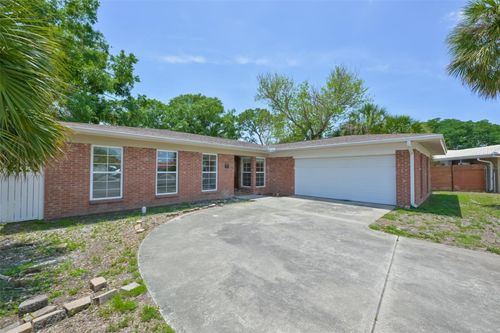 8410 Lava Pl, TAMPA, FL, 33615-4918 | Card Image