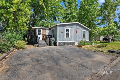 9-951 W Avalon St, Kuna, ID, 83634-2264 | Card Image