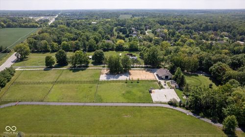 2450 S Us Highway 421, Zionsville, IN, 46077-7010 | Card Image