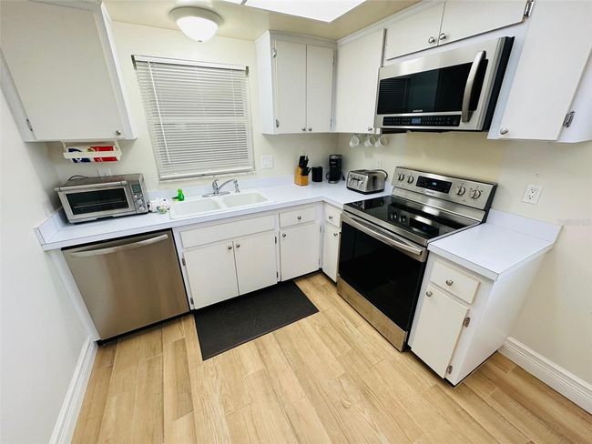 APT-401 - 4950 Gulf Blvd, Condo with 2 bedrooms, 2 bathrooms and null parking in ST PETE BEACH FL | Image 24