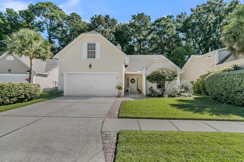 1500 Wellesley Cir, Mount Pleasant, SC, 29466-9081 | Card Image