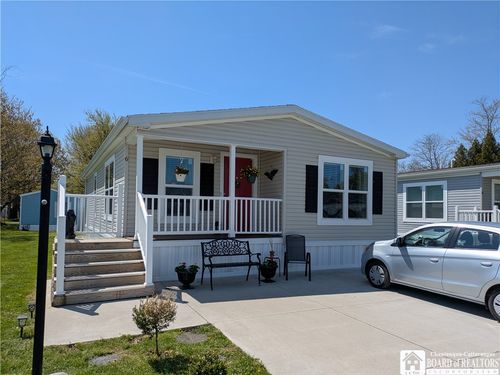 6 Laurel Street, Newstead, NY, 14001 | Card Image