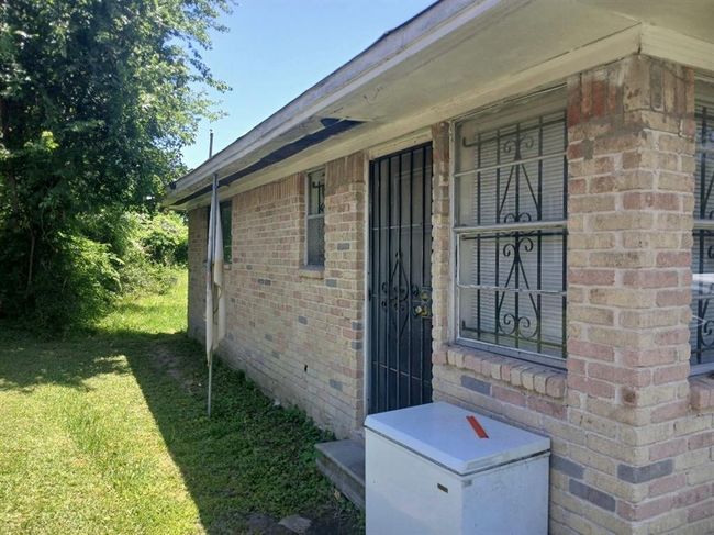 2602 Dalview St, Home with 2 bedrooms, 1 bathrooms and null parking in Houston TX | Image 11