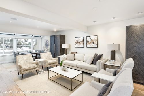 20-100 N 8th St, Aspen, CO, 81611-1124 | Card Image