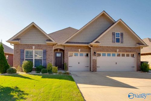 7206 Lathan Dr Se, Owens Cross Roads, AL, 35763-8890 | Card Image