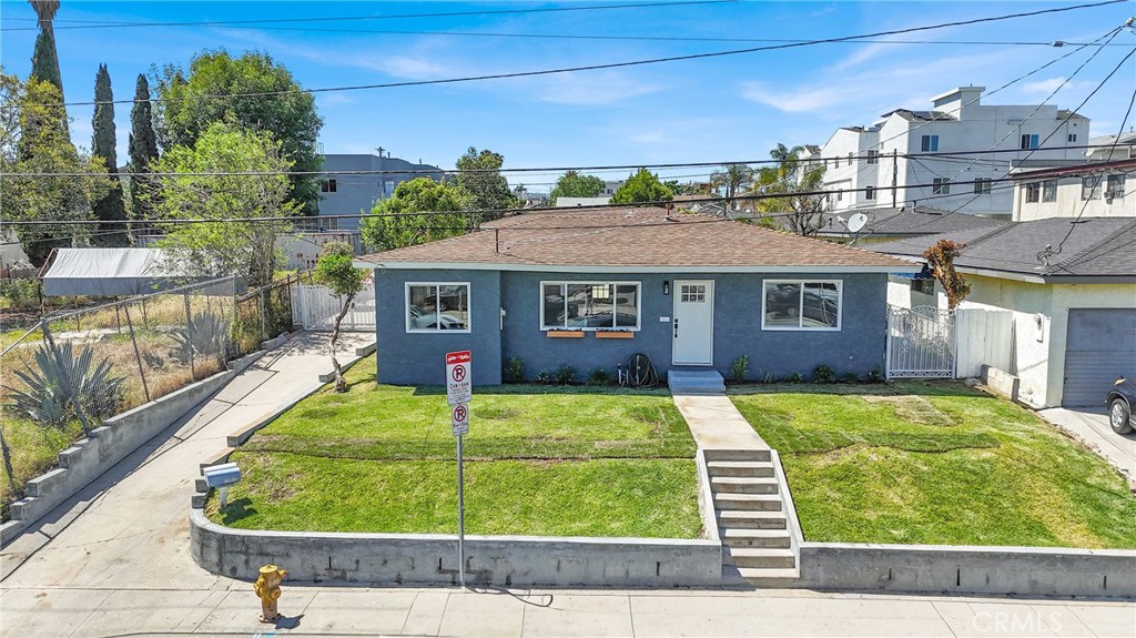 Residential in Harbor City 3