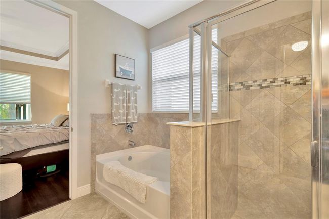 Master Bath | Image 35