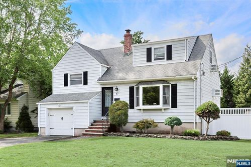 87 Barbara Rd, Dumont, NJ, 07628-1411 | Card Image