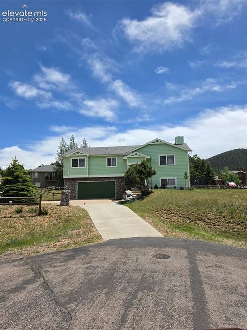 340 April Sun Ct, Woodland Park, CO, 80863-8300 | Card Image
