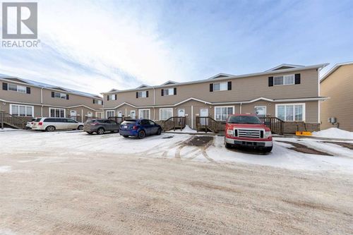 30-4728 18 St, Lloydminster, SK, S9V1N9 | Card Image