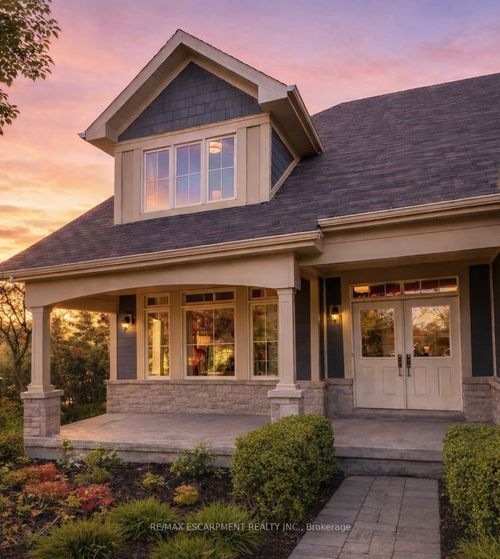 1203 Lorne Park Rd, Mississauga, ON, L5H3A7 | Card Image