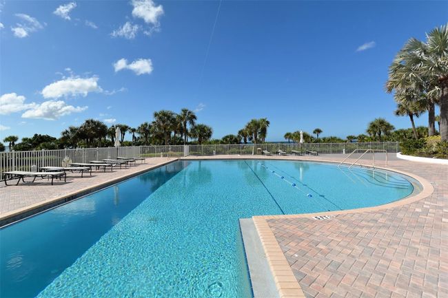 PH1 - 455 Longboat Club Road, Condo with 3 bedrooms, 3 bathrooms and null parking in Longboat Key FL | Image 59