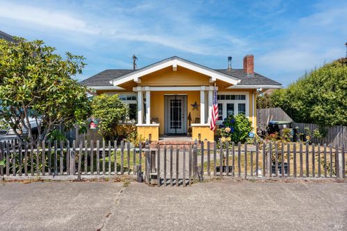 545 N Mcpherson Street, Fort Bragg, CA, 95437 | Card Image