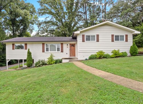 957 Elaine Trl, Chattanooga, TN, 37421-4089 | Card Image