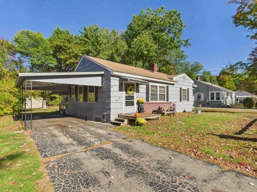 6 Young Ct, North Swanzey, NH, 03431-4562 | Card Image