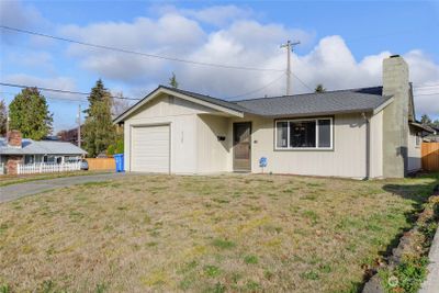 5125 S 11th Street, House other with 3 bedrooms, 1 bathrooms and 1 parking in Tacoma WA | Image 1