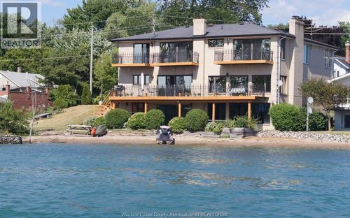 564 Dalhousie St, Amherstburg, ON, N9V2M3 | Card Image