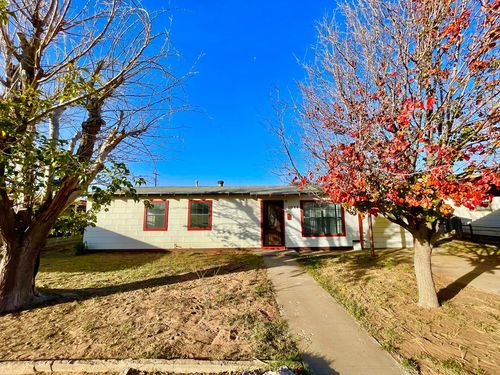 1044 Washington St, Kermit, TX, 79745-4923 | Card Image