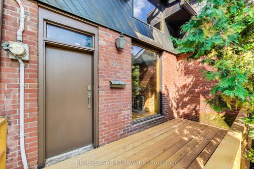 248 Cottingham St, Toronto, ON, M4V1C6 | Card Image