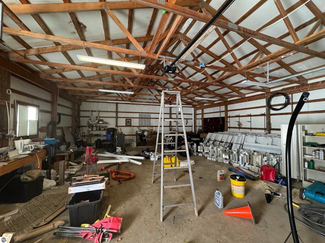 9925 W 16 Rd, Home with 0 bedrooms, 0 bathrooms and null parking in Mesick MI | Image 11