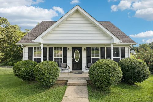 1000 Corlew Ln, White Bluff, TN, 37187-2113 | Card Image