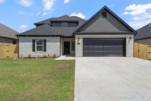 7002 Sw Basswood Ave, Bentonville, AR, 72713-5251 | Card Image