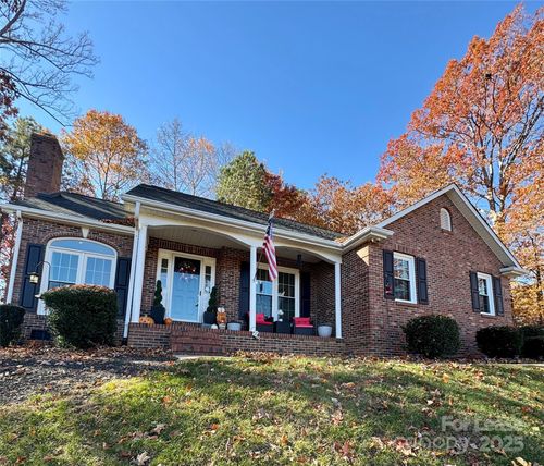 132 General Pemberton St, Stanley, NC, 28164-2202 | Card Image