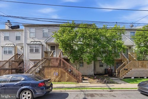 34 2nd St, Bridgeport, PA, 19405-1046 | Card Image