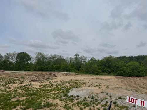 498 Keltic Pines Blvd, Huntertown, IN, 46748-0400 | Card Image