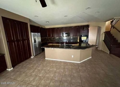 8815 W Carole Ln, Glendale, AZ, 85305-3953 | Card Image