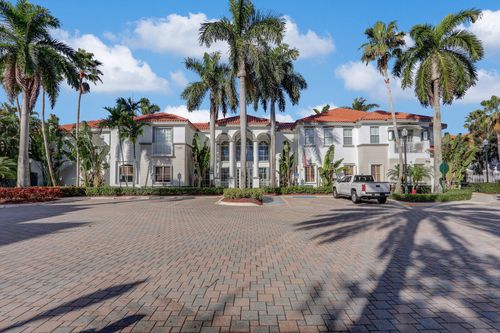 303-11021 Legacy Ln, Palm Beach Gardens, FL, 33410-3615 | Card Image