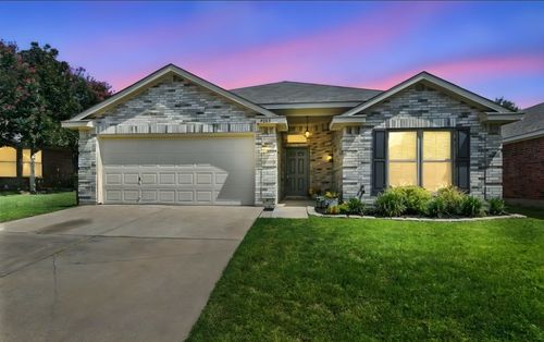5504 Ridge View Dr, Watauga, TX, 76137-4743 | Card Image