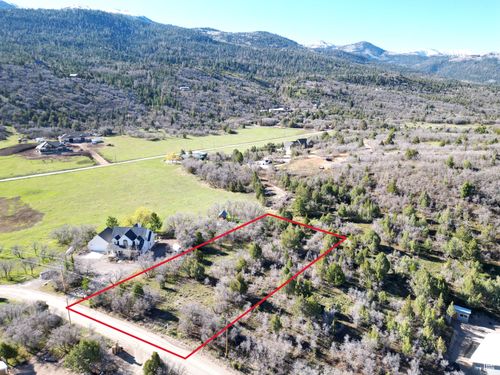 216-216 E Whispering Pnes, Mount Pleasant, UT, 84647 | Card Image