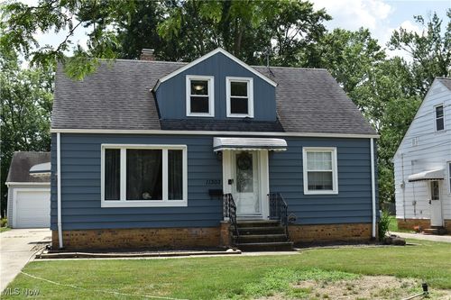 11303 Woodview Blvd, Parma Heights, OH, 44130-4340 | Card Image
