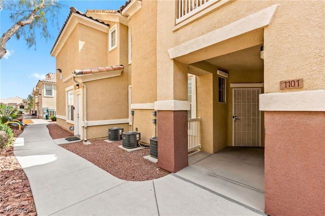 UNIT-1101 - 5855 Valley Dr, Condo with 2 bedrooms, 2 bathrooms and null parking in North Las Vegas NV | Image 6