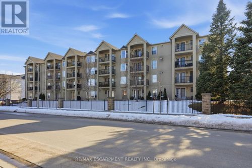 309-1431 Walkers Line, Burlington (Tansley), ON, L7M4P3 | Card Image