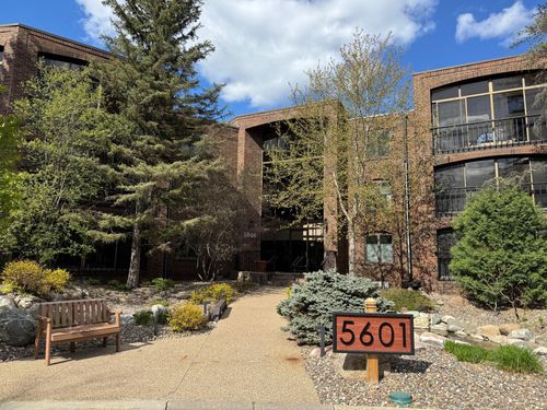220-5601 Dewey Hill Rd, Edina, MN, 55439-1926 | Card Image