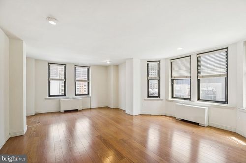 803-135 S 19th St, PHILADELPHIA, PA, 19103-4907 | Card Image