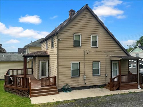 1098 10th St, West Pittsburg, PA, 16160 | Card Image