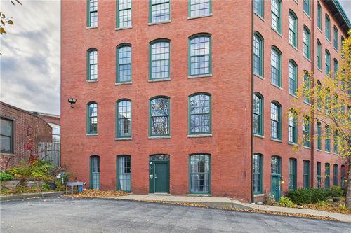 apt-107-28 Bayley St, Pawtucket, RI, 02860-2982 | Card Image