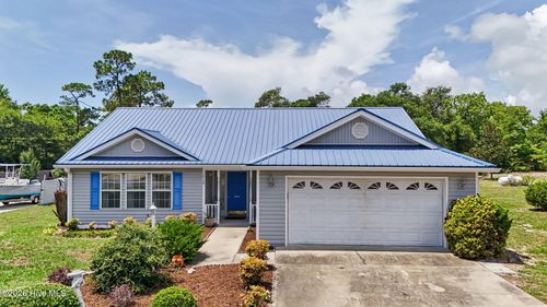 1718 Pharview Dr Sw, Ocean Isle Beach, NC, 28469-5754 | Card Image