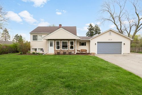 1S115 Euclid Ave, Villa Park, IL, 60181-3915 | Card Image