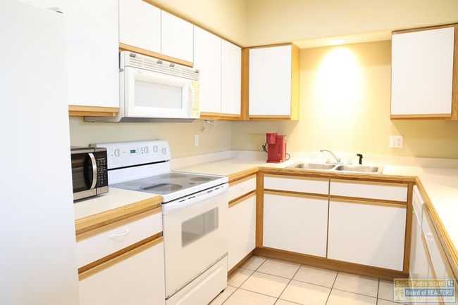 APT-1304 - 3 Ocelot Trail Rd, Condo with 2 bedrooms, 2 bathrooms and null parking in Laguna Vista TX | Image 8