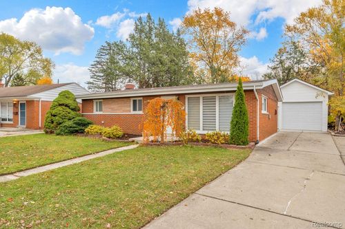 26935 Constance St, Dearborn Heights, MI, 48127-1010 | Card Image