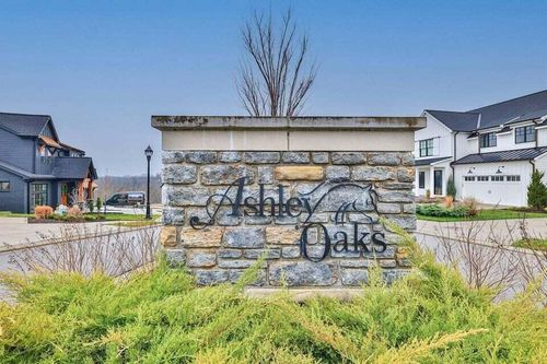 41 Floral Ave, Fort Mitchell, KY, 41017-2916 | Card Image