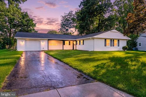 13010 Viewpoint Ln, BOWIE, MD, 20715-3022 | Card Image